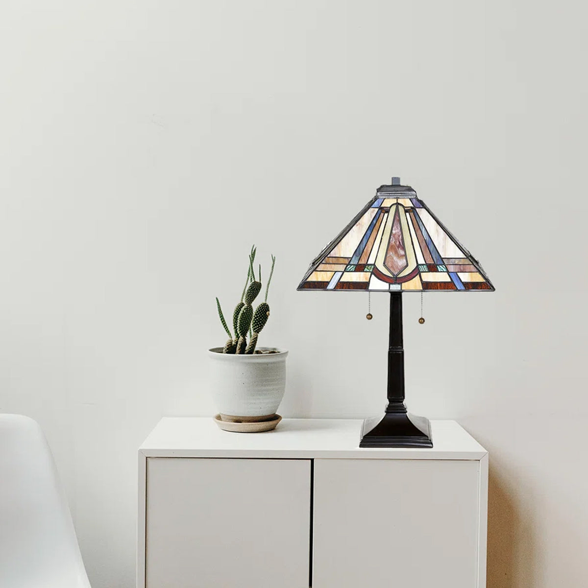 Aquila Tiffany Table Lamp, 16 by 23-Inch, JM1604