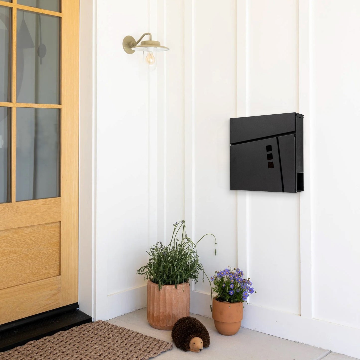 Wall Mounted Locking Steel Mailbox Model Galvanized Rust-Proof, MD26